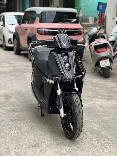 Электроскутер VinFast Theon S 2022 Черный 22000 км