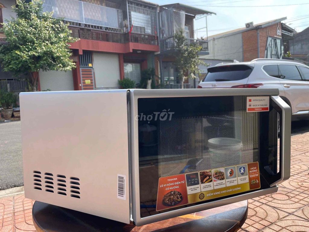 Lò vi sóng Toshiba ER-SGS23(S1)VN 23 lít Bạc. Mua bán Bếp, lò, đồ điện nhà bếp tại Thành phố Buôn Ma Thuột Đắk Lắk được đăng bởi Nguyễn Duy hình 1