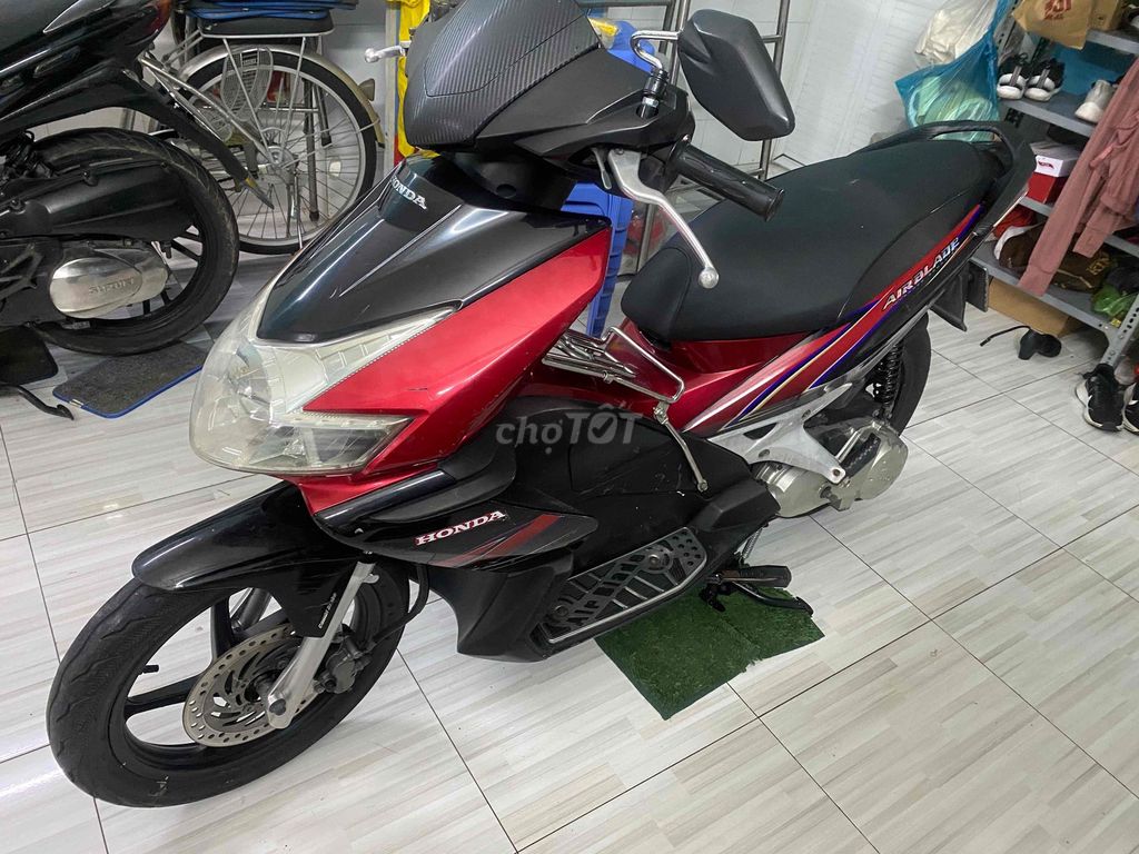 Honda Airblade đỏ đen