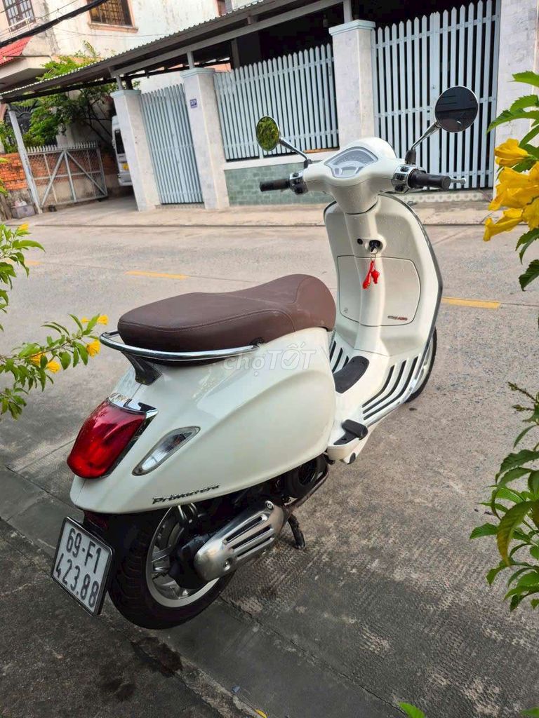 Vespa Prima,phanh Abs,date 2018,BST:69,máy zin.BTC. Mua bán Xe máy tại Huyện Hóc Môn Tp Hồ Chí Minh được đăng bởi                    CẦM ĐỒ TÍN PHÁT hình 6