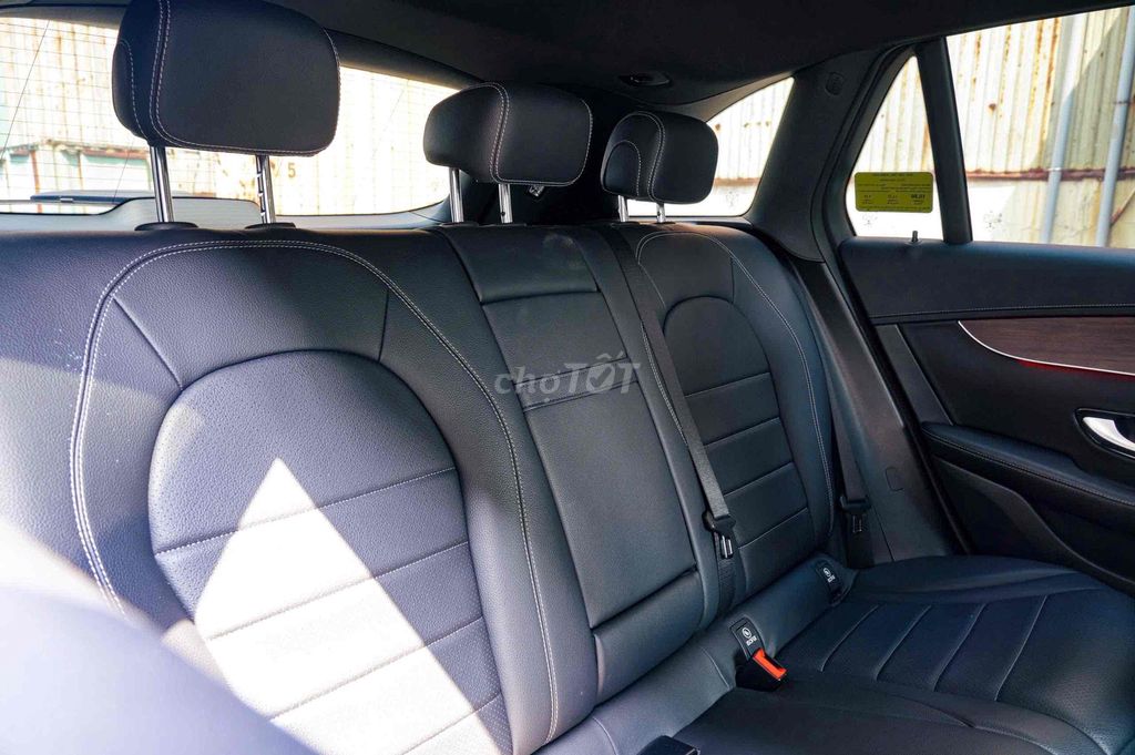 Mercedes Benz GLC 200 4MATIC  2022 - 72 km 1 chủ. Mua bán Ô tô tại Quận Tân Phú Tp Hồ Chí Minh được đăng bởi Văn Hải hình 19