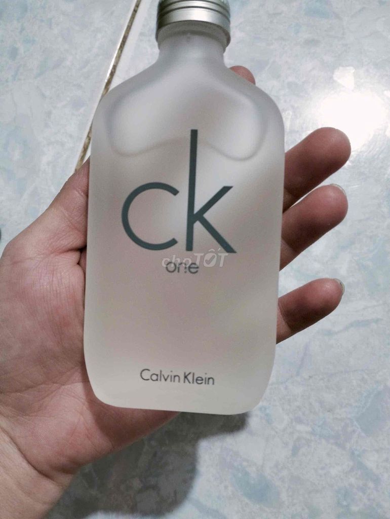 Nước hoa Calvin Klein Ck One 100ml. Mua bán Nước hoa tại Quận Bình Thạnh Tp Hồ Chí Minh được đăng bởi Hùng Lưu hình 1
