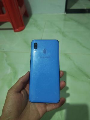 Samsung a30 ram 3gb rom 32gb chip Exynos 7904. Mua bán Điện thoại tại Huyện Mỹ Xuyên Sóc Trăng được đăng bởi Thông Nguyễn