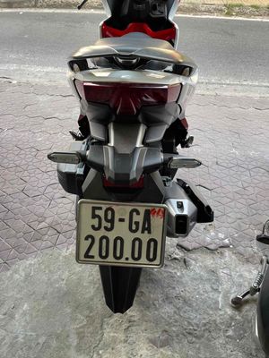 Honda Vario 150 Trắng đỏ