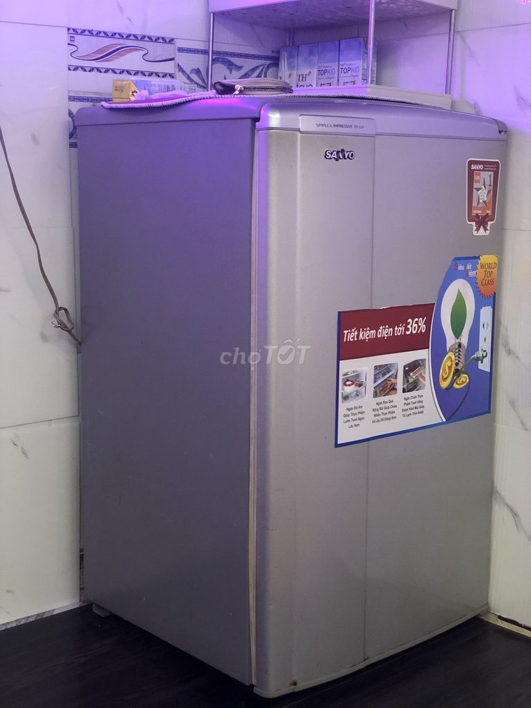 Tủ lạnh Sanyo 90L Xám. Mua bán Tủ lạnh tại Quận 8 Tp Hồ Chí Minh được đăng bởi Huỳnh Như hình 1