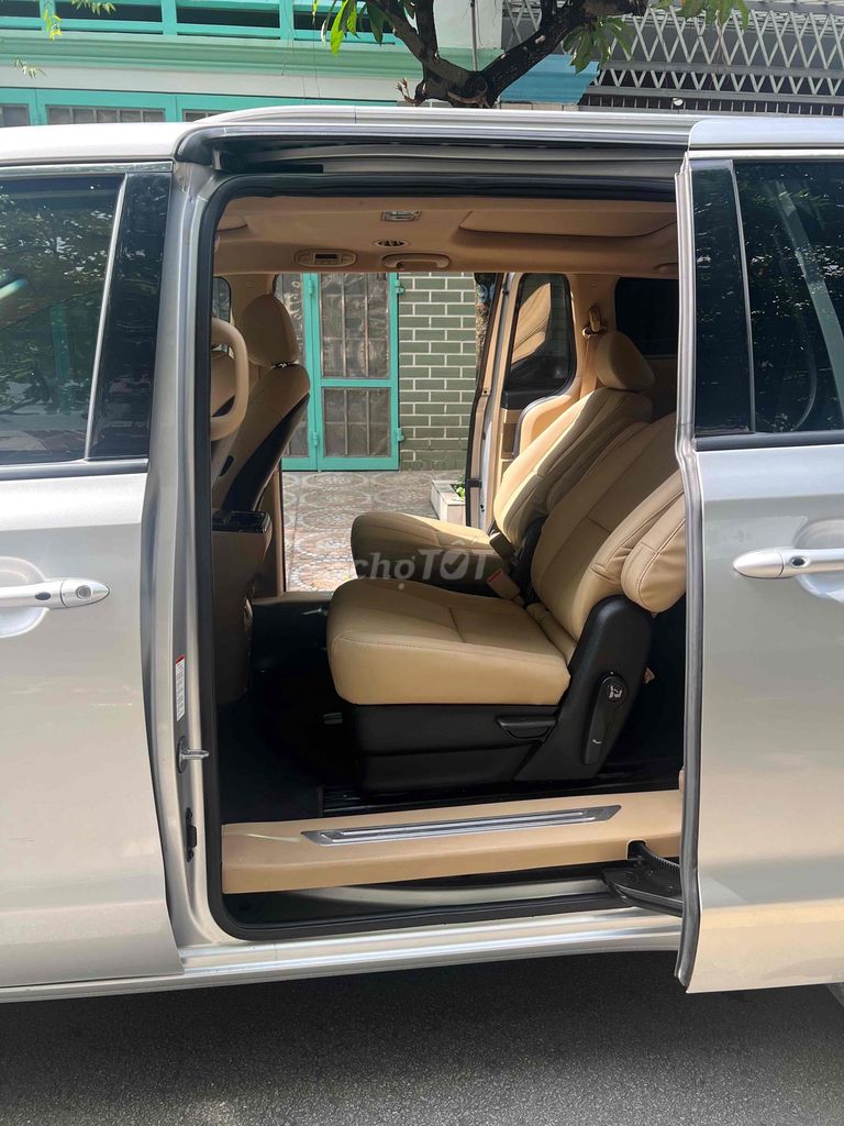 Kia Sedona 2019 Luxury D - 89000 km. Mua bán Ô tô tại Quận Bình Tân Tp Hồ Chí Minh được đăng bởi Trần Văn Chánh hình 5