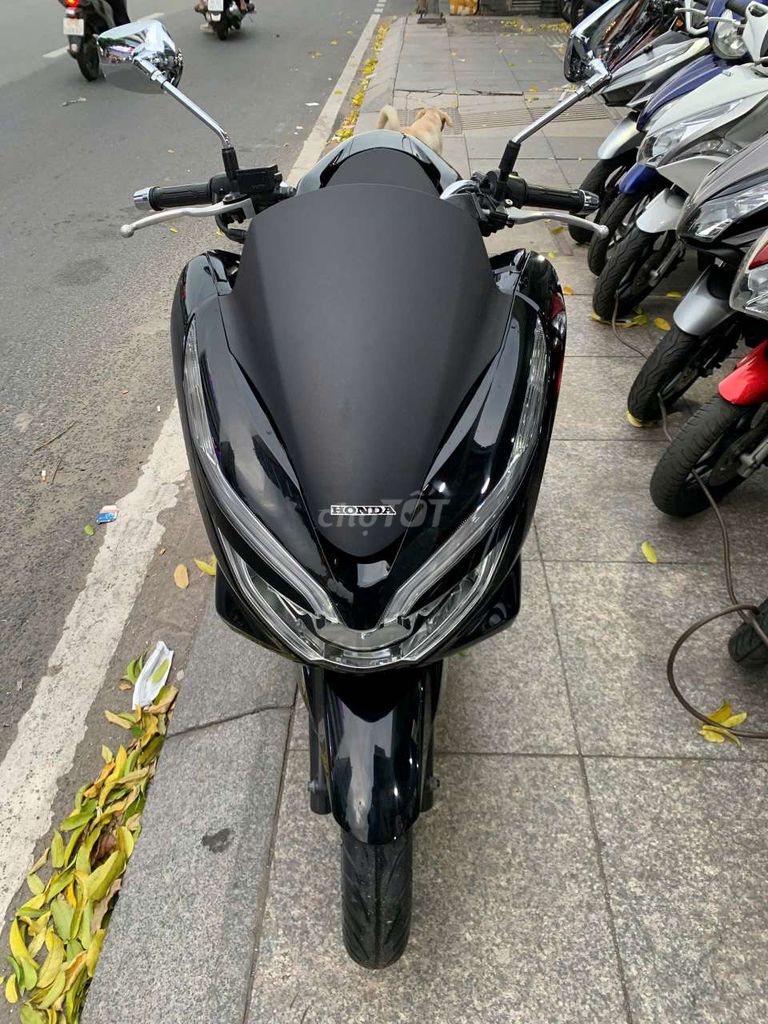 Honda PCX 150 2020 черный б/у