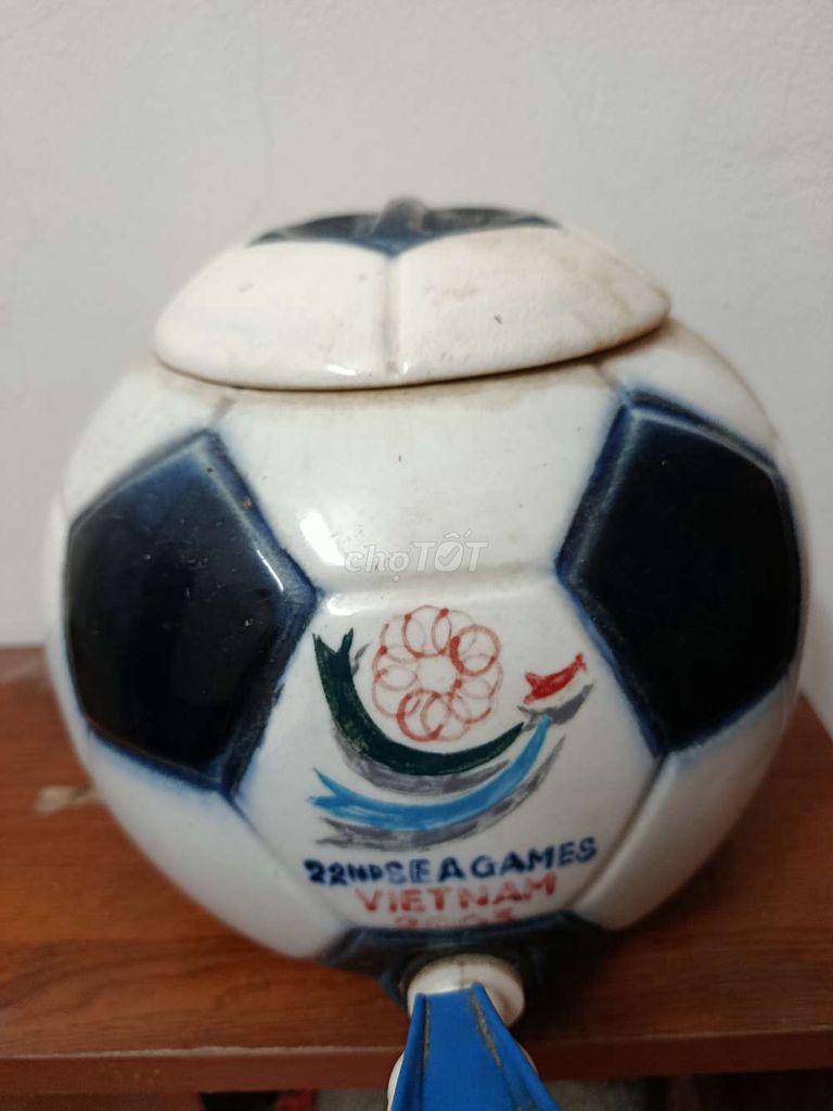 Kỷ Niệm Bóng Đá Sea games 22 Gốm sứ Việt Nam. Mua bán Dụng cụ nhà bếp tại Quận Tây Hồ Hà Nội được đăng bởi New Trendy Way hình 1