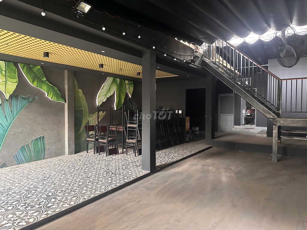 Sang nhà hàng beer and food mặt tiền đường Trần Xuân Soạn. Mua bán Văn phòng, Mặt bằng kinh doanh tại Quận 7 Tp Hồ Chí Minh được đăng bởi Le Tu hình 3