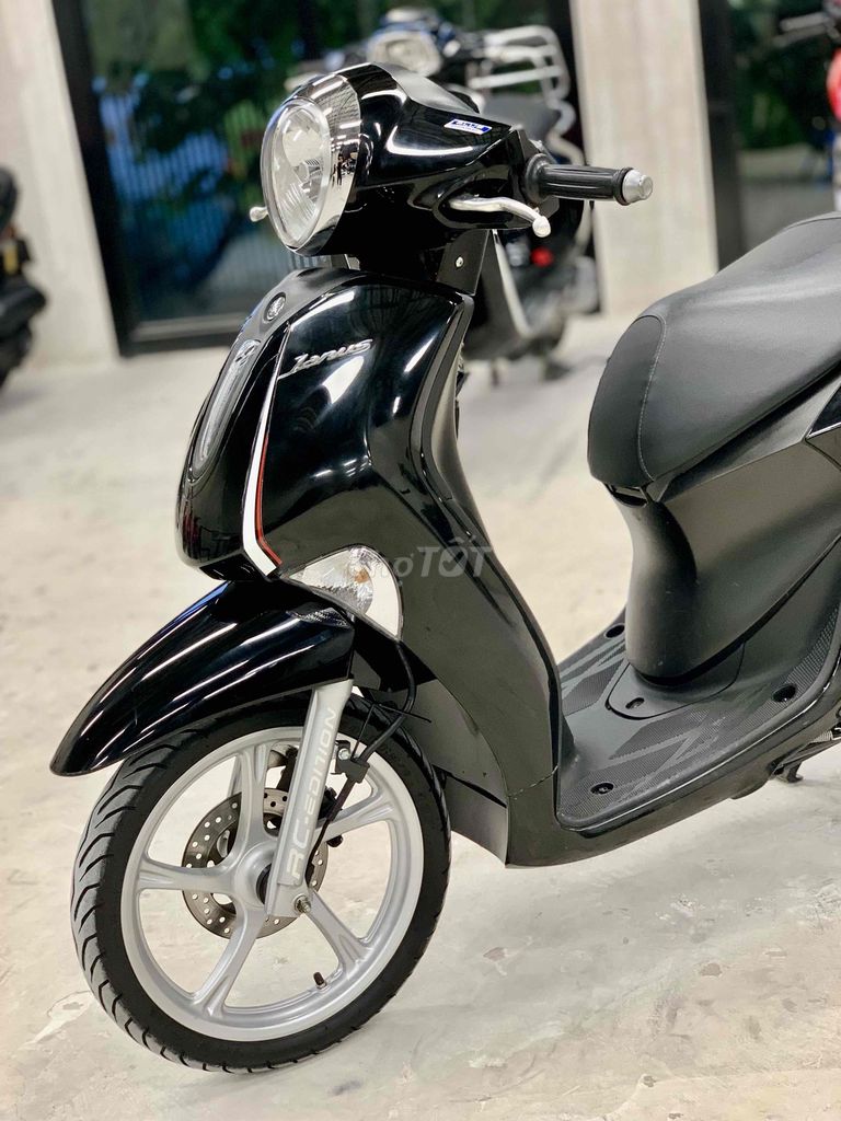 Yamaha Janus 2023 chính chủ form mới full đen đẹp. Mua bán Xe máy tại Thành phố Thủ Đức Tp Hồ Chí Minh được đăng bởi iMotorbike Khương Phan hình 8