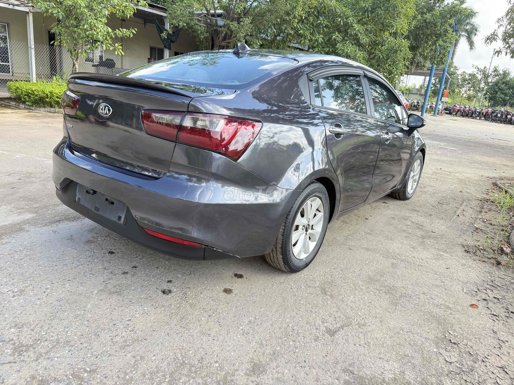 Kia Rio 2015-12000km sedan AT nhập Hàn zin cả xe. Mua bán Ô tô tại Quận Ngô Quyền Hải Phòng được đăng bởi anh hình 6