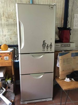 Tủ Lạnh Hitachi 255L 3 Cửa Hàng Nhật Xuất Cực Ngon