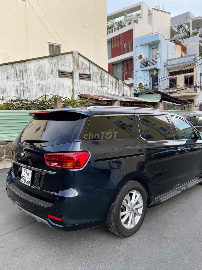 Kia Sedona 2019 Luxury D - 72000 km. Mua bán Ô tô tại Quận Tân Bình Tp Hồ Chí Minh được đăng bởi chính chủ cho thuê hình 5