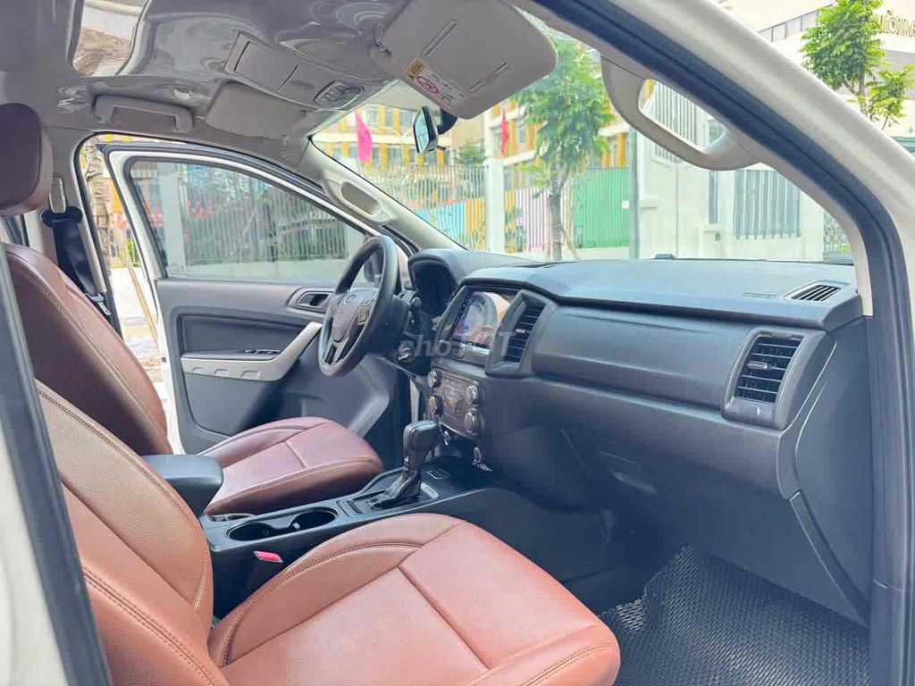 Ford Ranger XLS 2.2L 4x2 AT sx 2020 nhập khẩu. Mua bán Ô tô tại Quận Cầu Giấy Hà Nội được đăng bởi Cao Quý hình 14