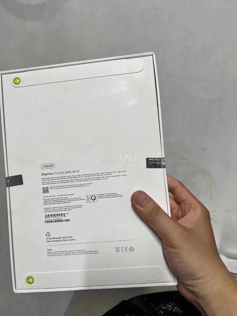 Apple iPad Pro M5 11 inch 256GB Bạc Chính Hãng New. Mua bán Máy tính bảng tại Thành phố Tân An Long An được đăng bởi Mr Bin hình 1