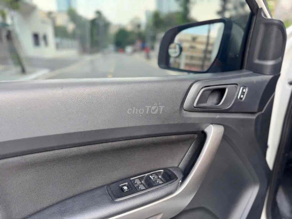 Ford Ranger XLS 2.2L 4x2 AT sx 2020 nhập khẩu. Mua bán Ô tô tại Quận Cầu Giấy Hà Nội được đăng bởi Cao Quý hình 13