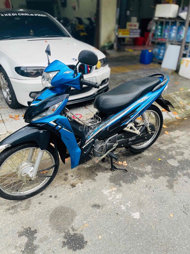 Honda Wave RSX FI 2022 Xanh đen. Mua bán Xe máy tại Quận Liên Chiểu Đà Nẵng được đăng bởi xe máy cũ Duy Đạt 06 gò nảy 1 đà nẵng hình 6