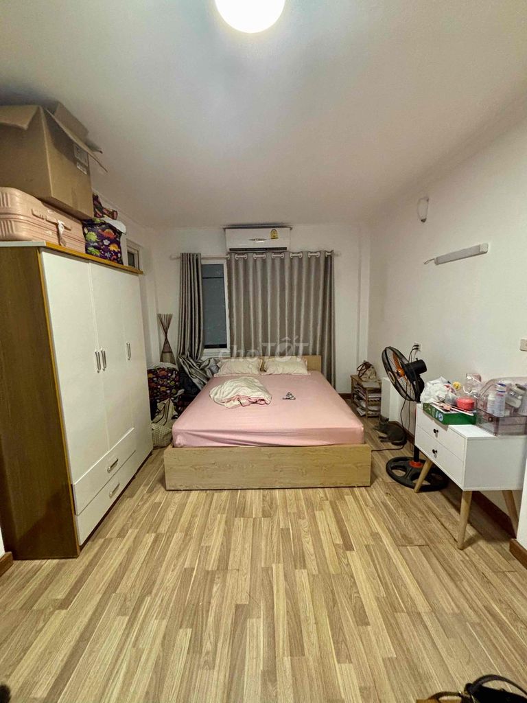 Студия в переулке Куан Нгуа, 6
