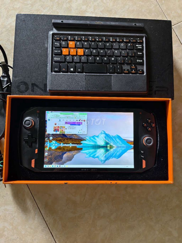 Máy chơi game Onexplayer 1S Đen. Mua bán Thiết bị chơi game tại Thành phố Buôn Ma Thuột Đắk Lắk được đăng bởi Lê Hửu Hiếu hình 1