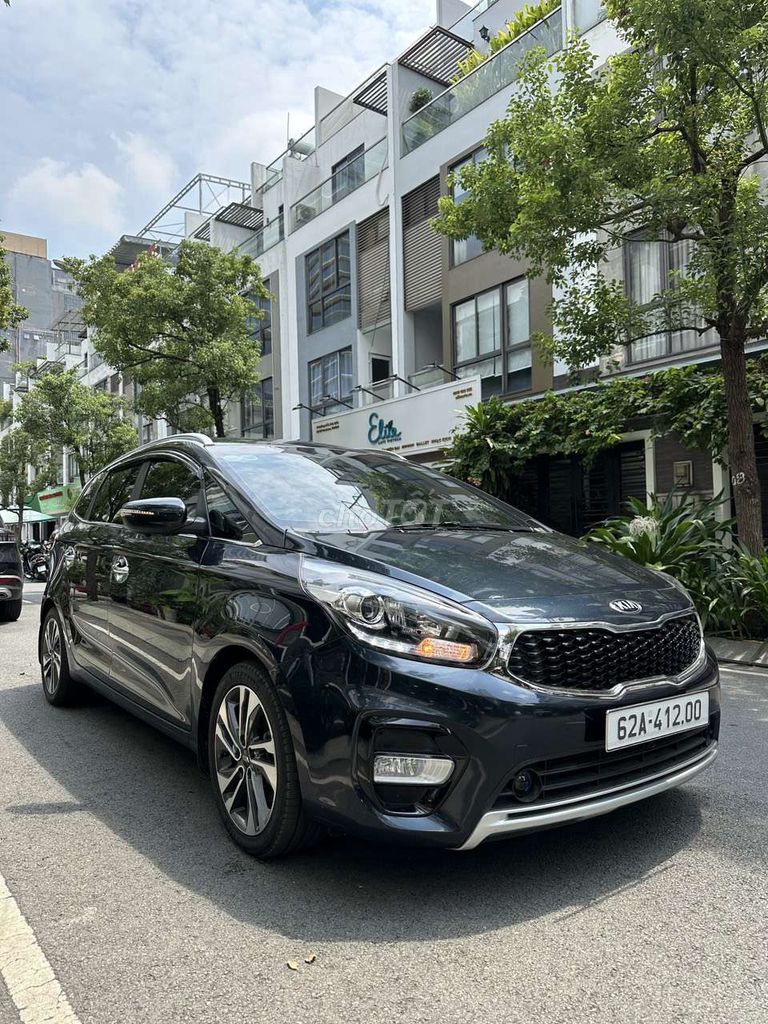 KIA RONDO 2.0 GAT,2020,ĐÚNG 58000km,ZIN&ĐẸP 95%. Mua bán Ô tô tại Quận Tân Bình Tp Hồ Chí Minh được đăng bởi Nam hình 3