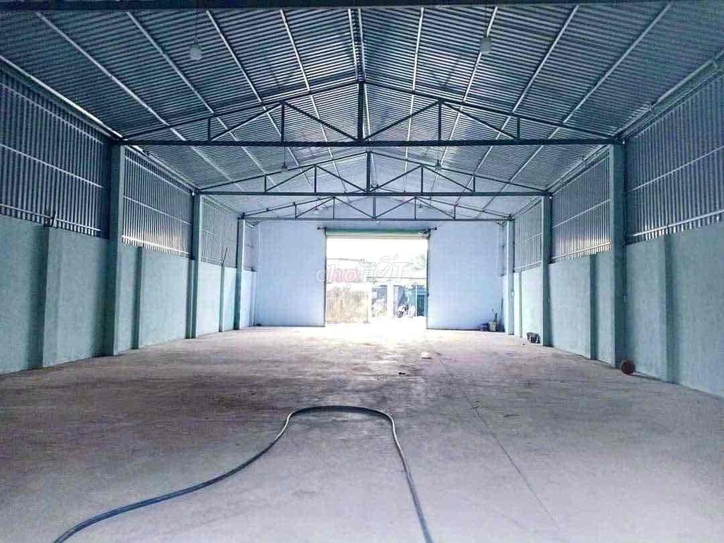 Cho Thuê Kho Xưởng Mặt Tiền Đường Xe Công.Thới An.Dt:10x32m Điện 3f