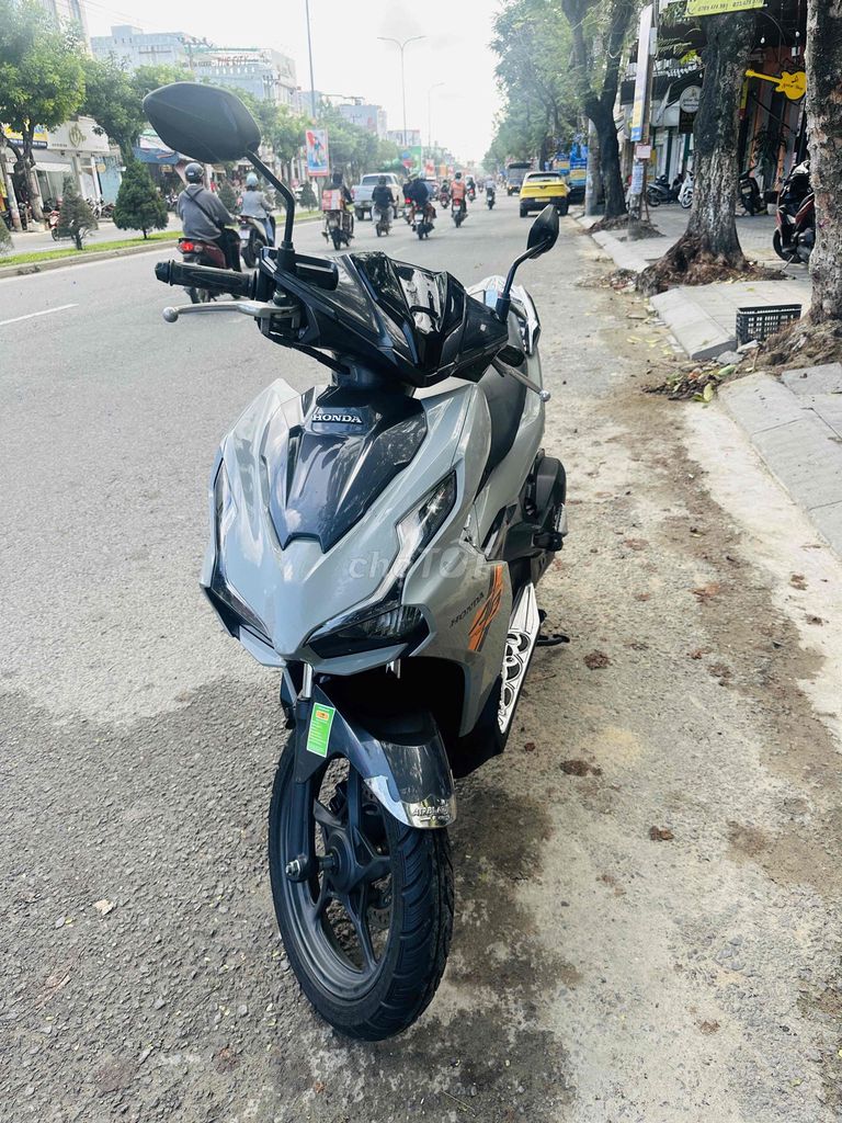 Honda Air Blade 2022 Xám. Mua bán Xe máy tại Quận Liên Chiểu Đà Nẵng được đăng bởi My My hình 6