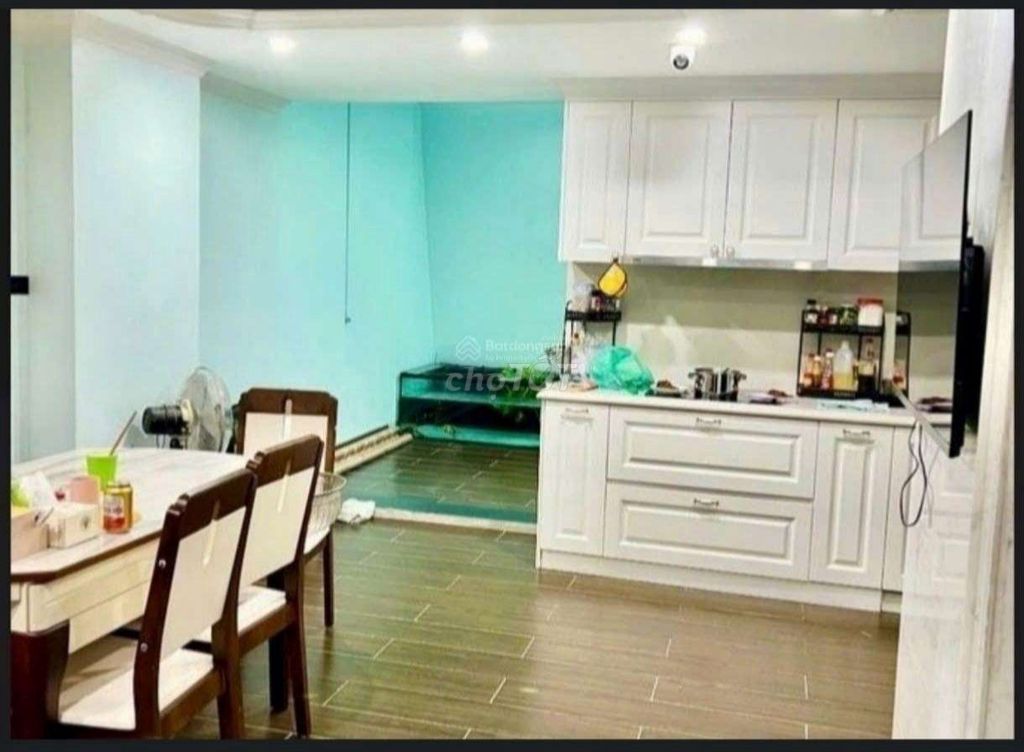 Аренда дома в районе Хоанг Май, 40 м², 5 этажей, рядом со школами, подходит для бизнеса