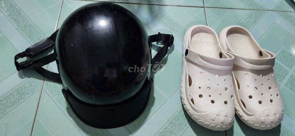 Mũ bảo hiểm Nón Sơn Đen Số 6. Mua bán Phụ kiện thời trang khác tại Quận Cái Răng Cần Thơ được đăng bởi Ju Sen hình 1