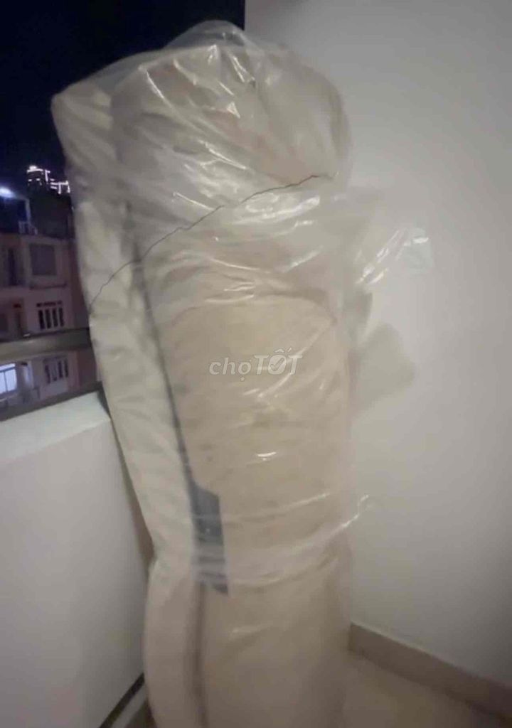 Nệm Liên Á Cao su thiên nhiên 1.8m x 2m. Mua bán Giường, chăn ga gối nệm tại Quận Bình Thạnh Tp Hồ Chí Minh được đăng bởi Võ Tú Anh hình 1