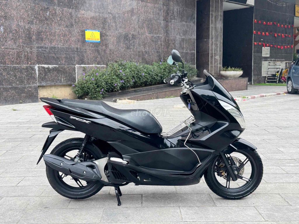 Pcx 125fi đèn led 2018 sơn máy zin 100% 1 chủ sd. Mua bán Xe máy tại Quận Cầu Giấy Hà Nội được đăng bởi nguyễn bích thuỷ hình 3