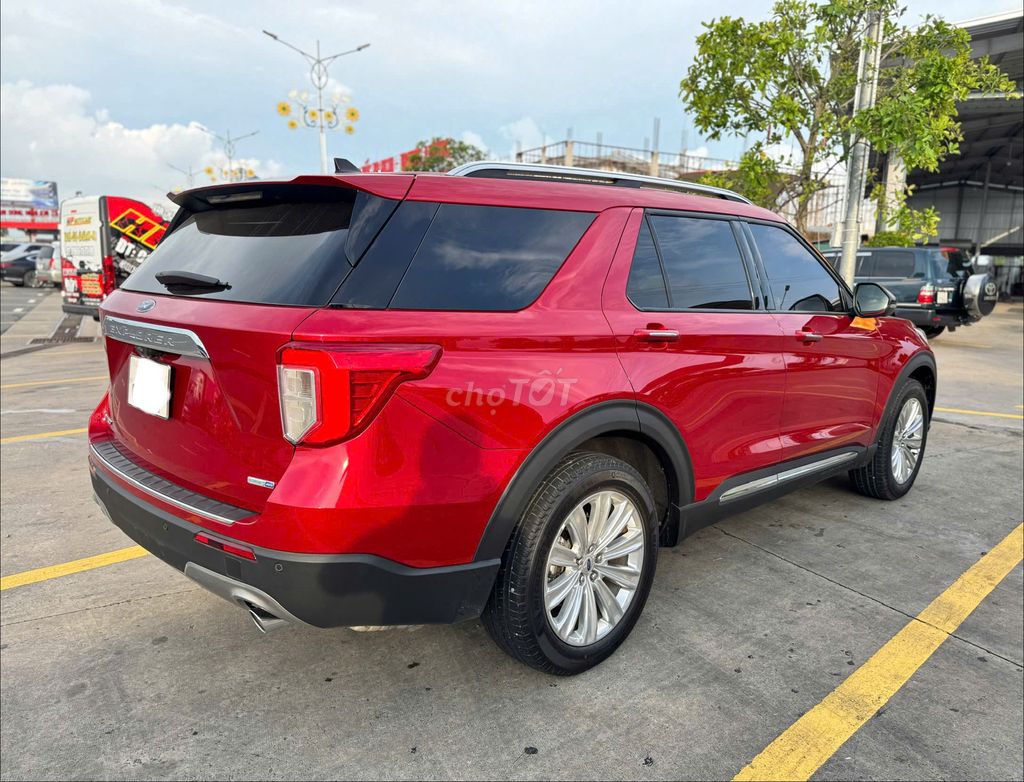 Ford Explorer 2025 -Odo 21.000km - XHĐ. Mua bán Ô tô tại Quận 12 Tp Hồ Chí Minh được đăng bởi Hoàng Ford SG hình 6