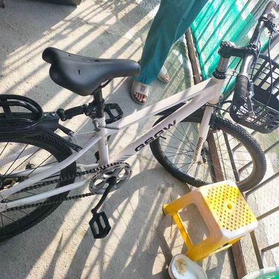 Xe đạp cho bé tu 8-12tuoi. Mua bán Xe đạp tại   được đăng bởi mimi