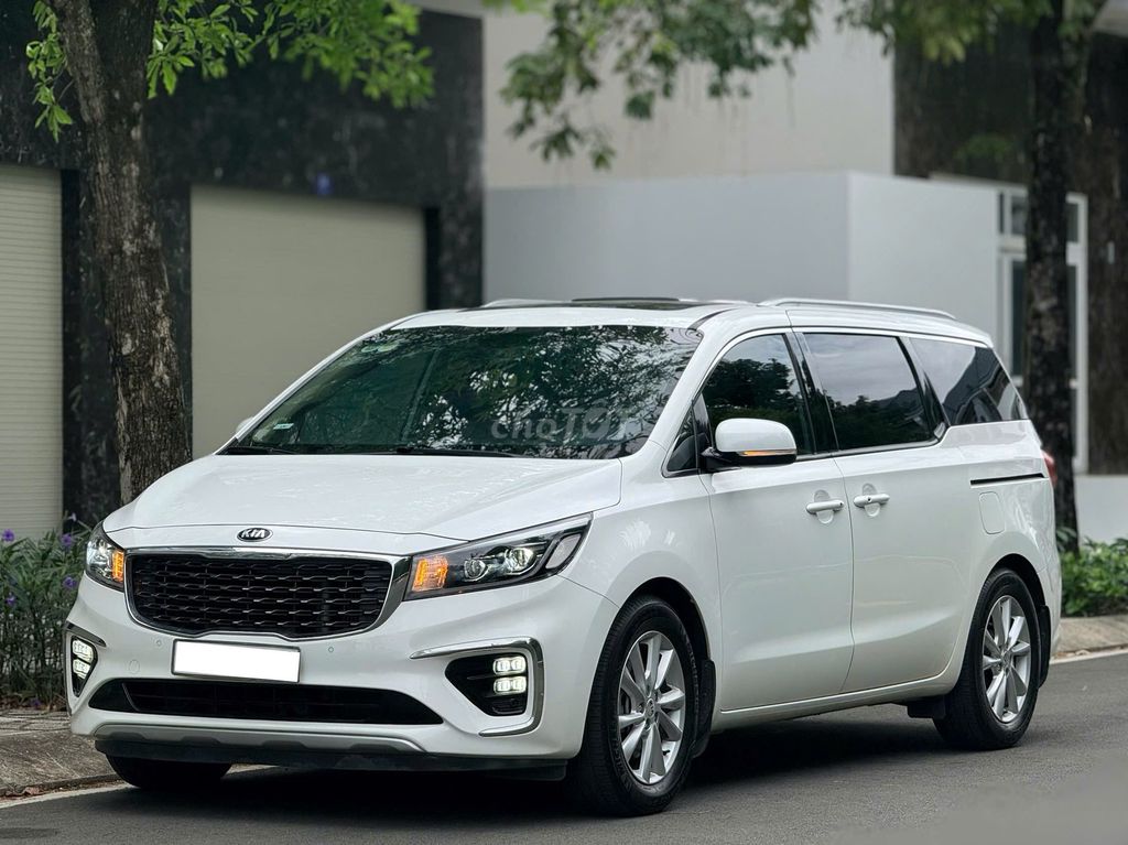 Kia Sedona 2019 2.2 Luxury Trắng. Mua bán Ô tô tại Quận 1 Tp Hồ Chí Minh được đăng bởi TÂN TỨ QUÝ hình 2