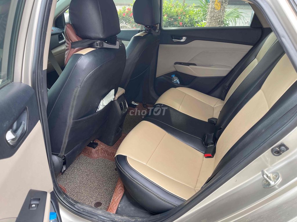 Hyundai Accent 2019 1.4 AT xe cá nhân chính chủ. Mua bán Ô tô tại Quận Hoàng Mai Hà Nội được đăng bởi Phạm Thảo hình 5