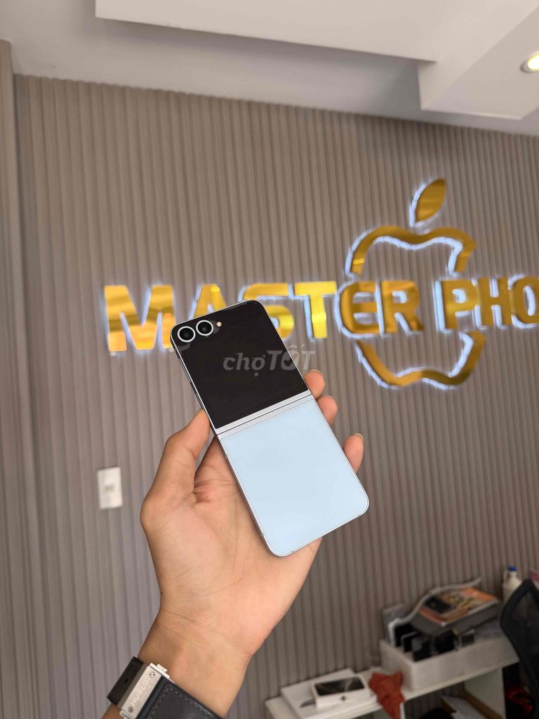 Samsung Z Flip 6 12GB/256GB 99% mới. Mua bán Điện thoại tại Quận Ninh Kiều Cần Thơ được đăng bởi Khánh chuyên iPhone Cần Thơ hình 1