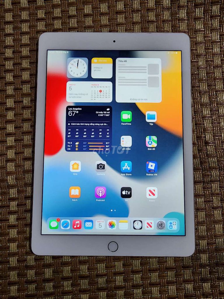 Apple iPad Air 2 64GB Vàng Có SIM. Mua bán Máy tính bảng tại Thành phố Thủ Dầu Một Bình Dương được đăng bởi  Mai Tuấn Đt Giá rẻ hình 1