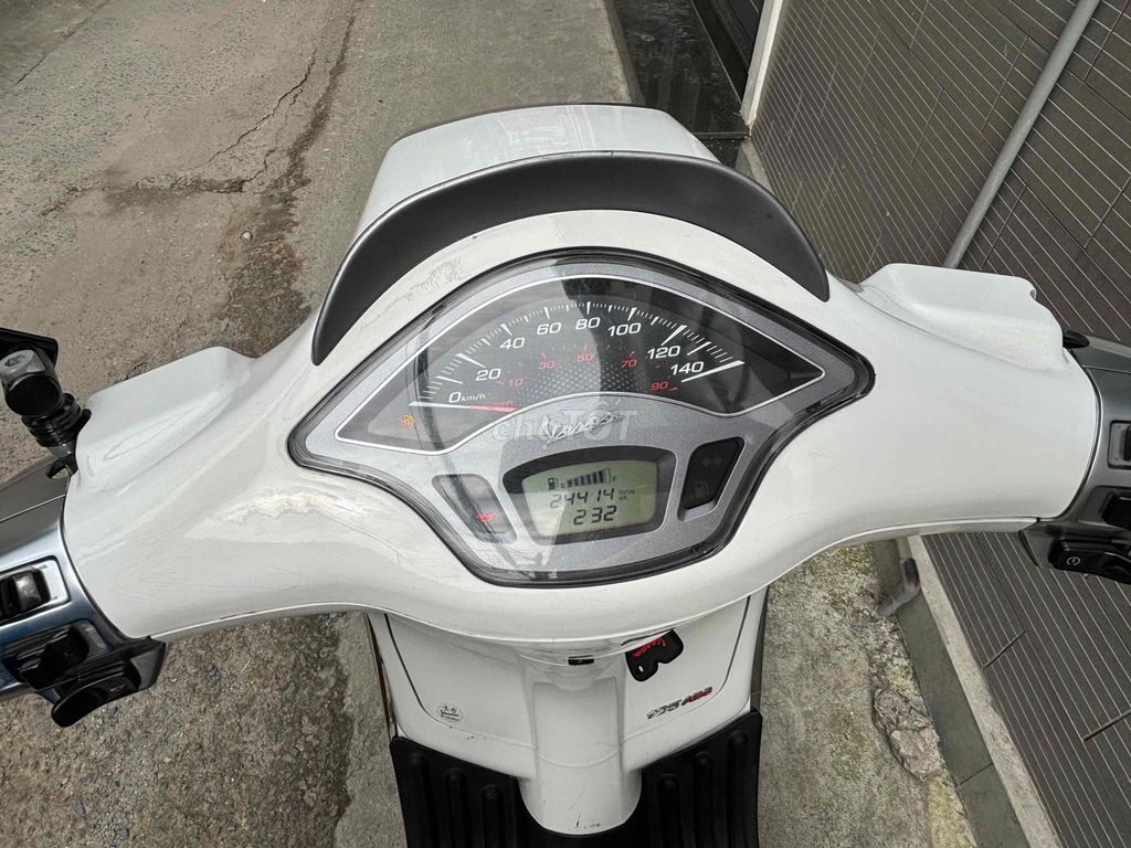 chủ xe bán Sprint 2017 máy iget. odo 24k. bstp.. Mua bán Xe máy tại Huyện Hóc Môn Tp Hồ Chí Minh được đăng bởi Long hình 6