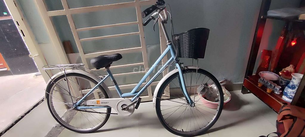 Xe đạp màu Đỏ. Mua bán Xe đạp tại Quận Bình Thạnh Tp Hồ Chí Minh được đăng bởi Camlinhnguyen hình 2