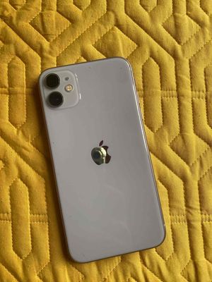 Iphone 11 64G nguyên zin chưa tháo ốc