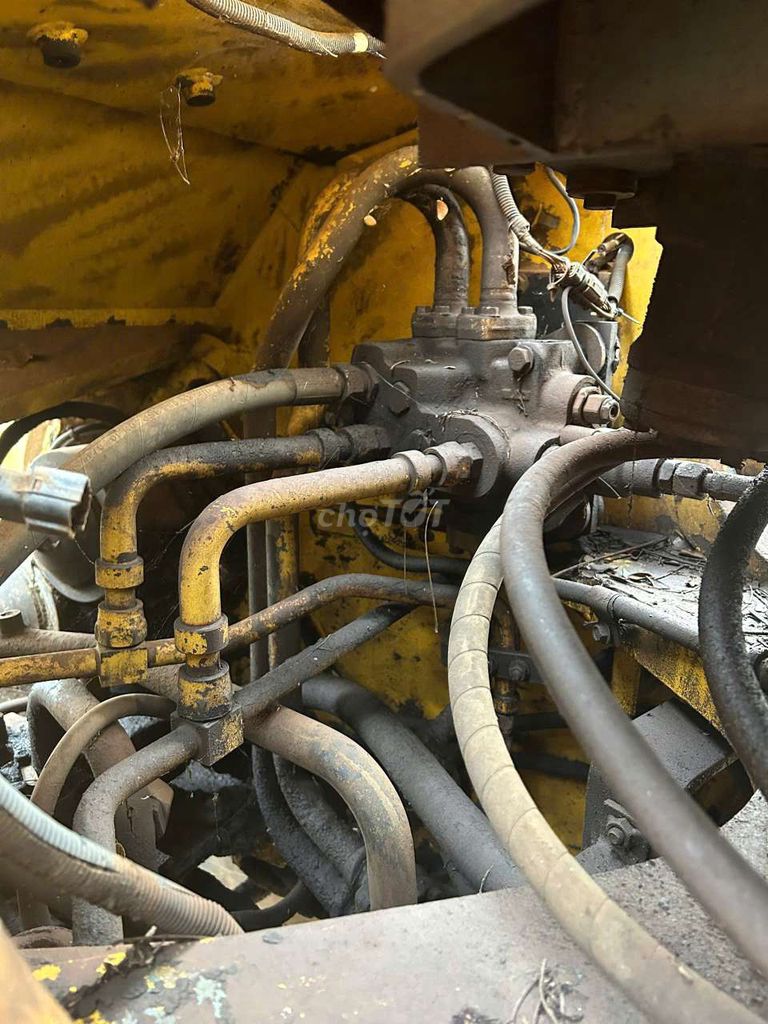 Bán Komatsu WA -3h gầu 3.3 khối xe hoạt động tốt. Mua bán Phương tiện khác tại Huyện Đồng Phú Bình Phước được đăng bởi khánh lâm hình 10