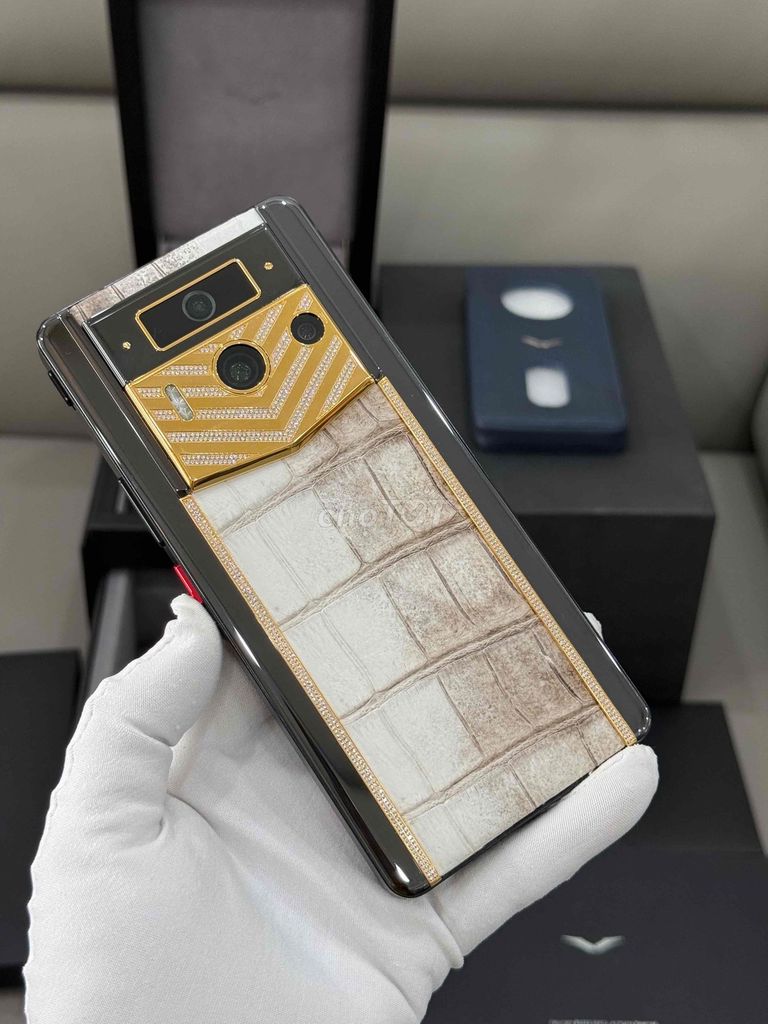 Vertu Meta2 Gold Damond Alligator hinalaya Fullset. Mua bán Điện thoại tại Thành phố Thủ Đức Tp Hồ Chí Minh được đăng bởi Trung Vertu hình 1