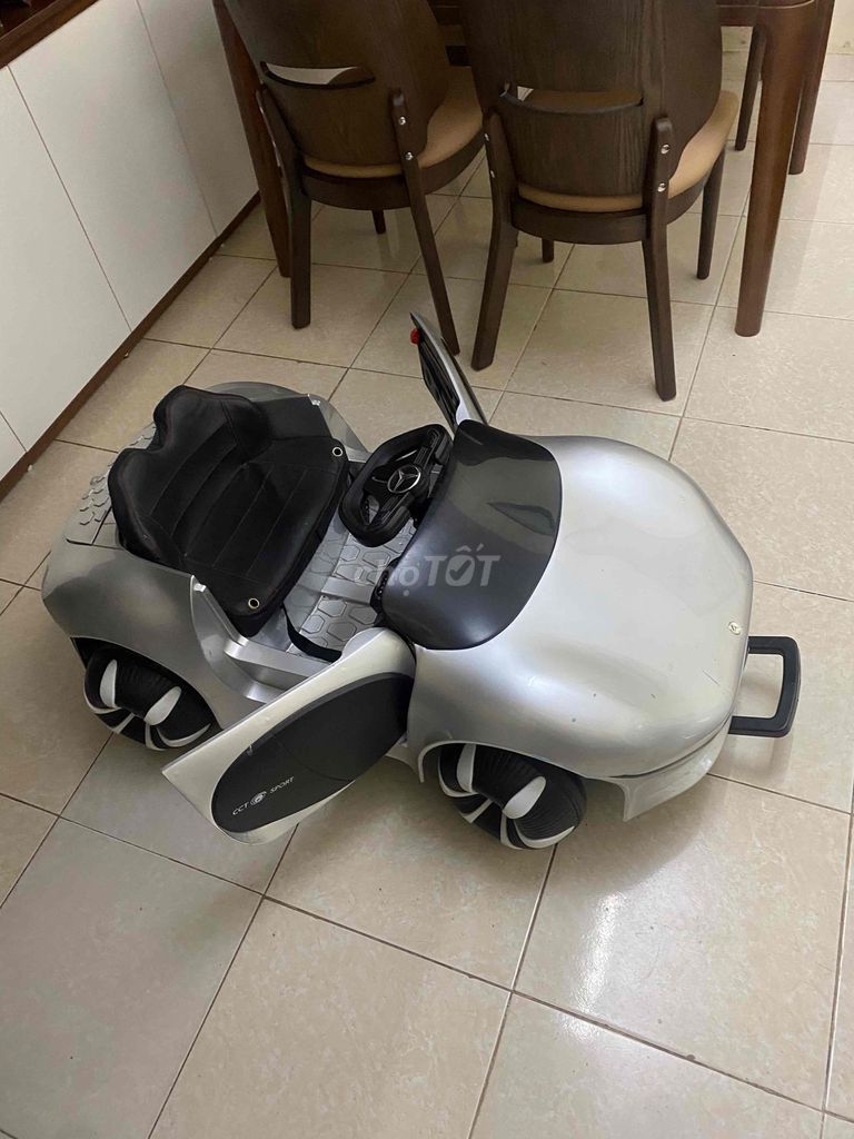 thanh lý xe ô tô điện cho trẻ giá sinh viên. Mua bán Mẹ và bé tại Quận Hoàng Mai Hà Nội được đăng bởi trí hình 1