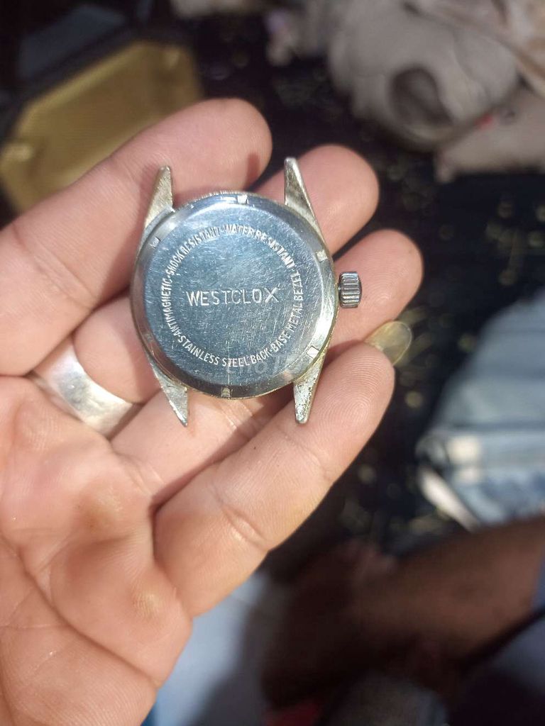 Đồng hồ cơ cót cổ xưa westclox