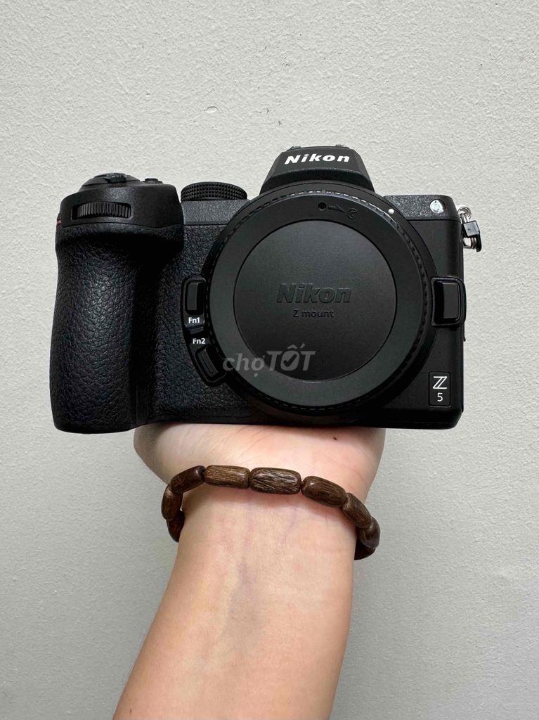 Nikon Z5 xách Us like new mới long lanh.