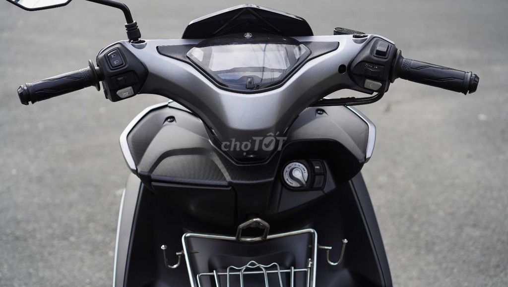 Yamaha NVX 155 ABS Smartkey Xám Bạc - Máy Zin. Mua bán Xe máy tại Quận Tân Phú Tp Hồ Chí Minh được đăng bởi Đỗ Hoàng hình 7