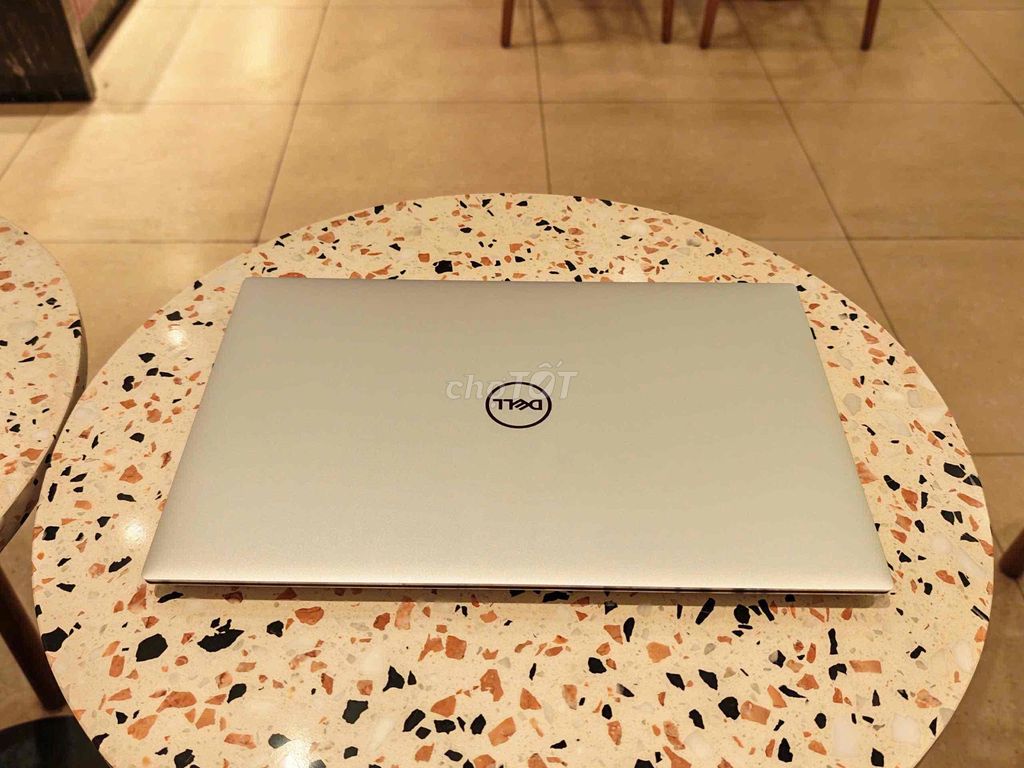 Dell XPS 15 i7-13700H 16GB/1TB RTX 4050 mới 99,99%. Mua bán Laptop tại Quận Bình Tân Tp Hồ Chí Minh được đăng bởi Cát Tiên hình 1
