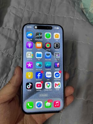 Apple iPhone 15 Pro  Titan tự nhiên Mới nguyên