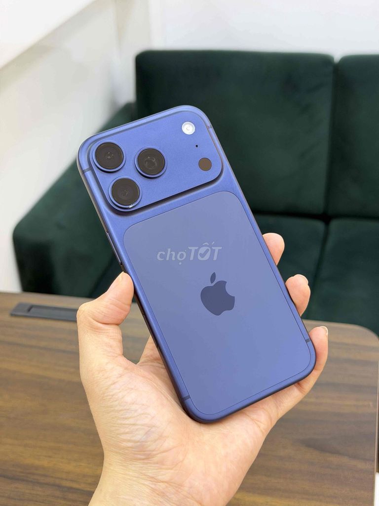 🍎IPHONE 17PRO BLUE 256G ĐẸP 98% P100 SẠC 73L 👇. Mua bán Điện thoại tại Quận Hải An Hải Phòng được đăng bởi Phạm Huyền Hoàng Dũng Mobile  hình 1