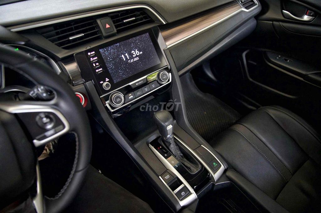 CIVIC G 2021 MỚI NHẤT VN- ODO: CHỈ 8.000KM, 1 CHỦ. Mua bán Ô tô tại Quận 10 Tp Hồ Chí Minh được đăng bởi PC Trương hình 15