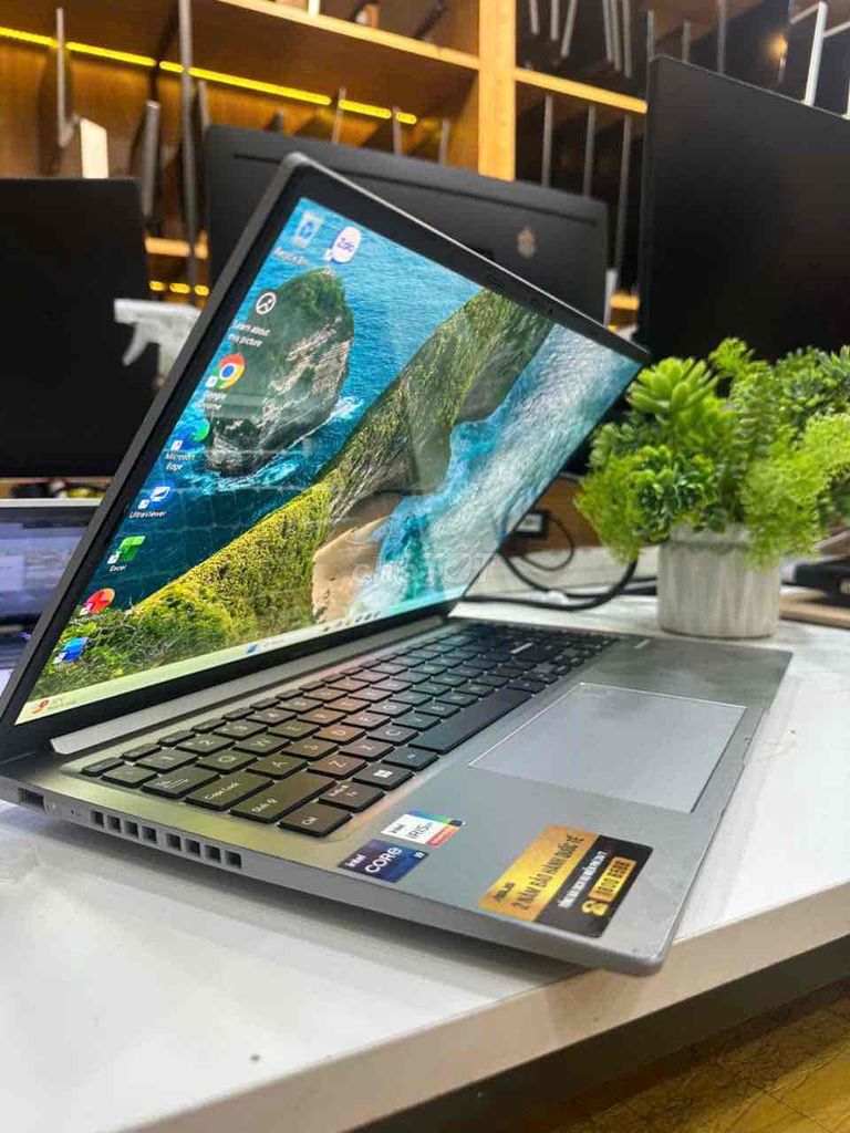 Asus Vivobook X1505VA i9-13900H 16GB/512GB. Mua bán Laptop tại Quận 12 Tp Hồ Chí Minh được đăng bởi Quỳnh Chi hình 1